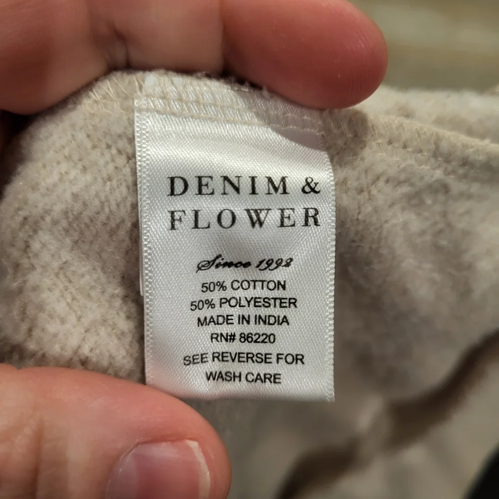 Denim & Flower Pullover Hoodie Tan with Santa Graphics Boys Size Medium